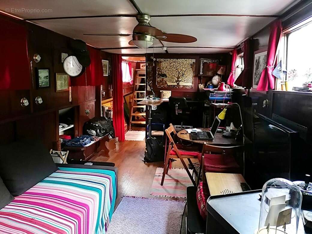 Maison à VILLENEUVE-LA-GARENNE