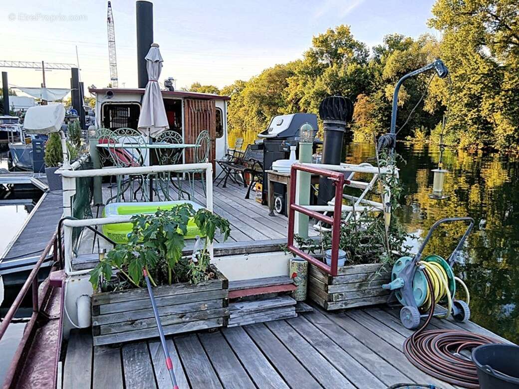 Maison à VILLENEUVE-LA-GARENNE