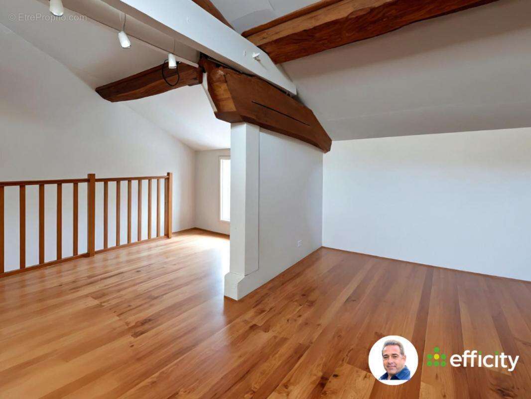 Maison à L&#039;ABERGEMENT-CLEMENCIAT