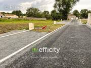 Terrain à SAINT-COLOMBAN