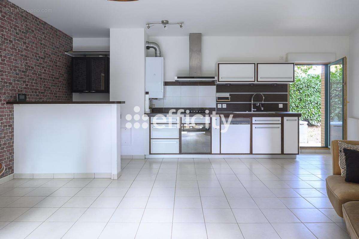 Appartement à BOIS-D&#039;ARCY