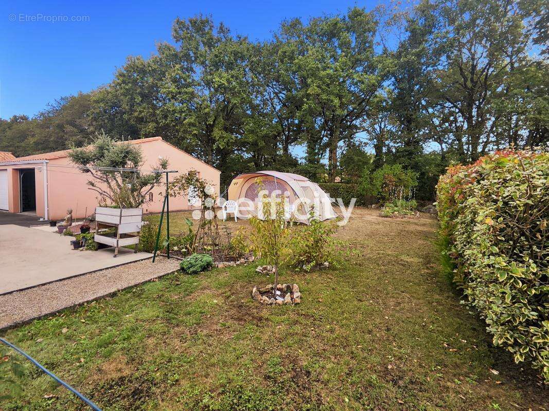 Maison à LES LUCS-SUR-BOULOGNE