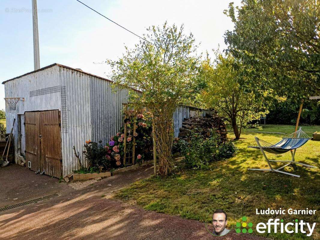 Maison à LE TEILLEUL