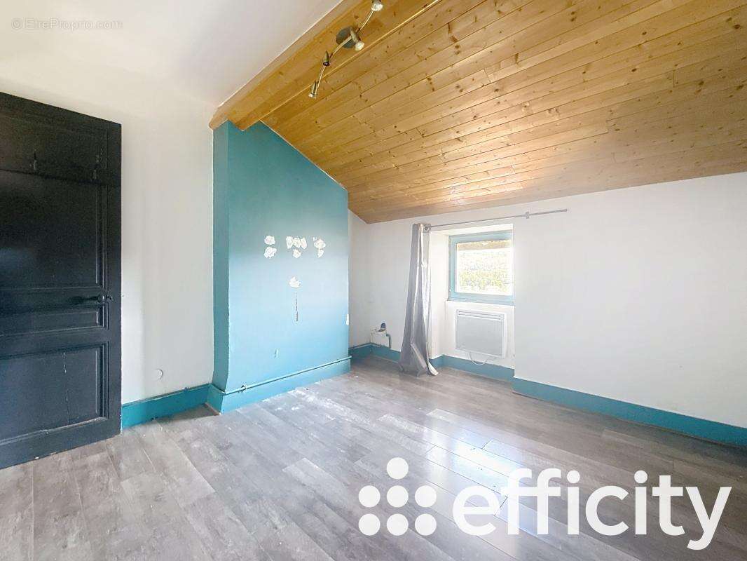 Appartement à GRIGNY