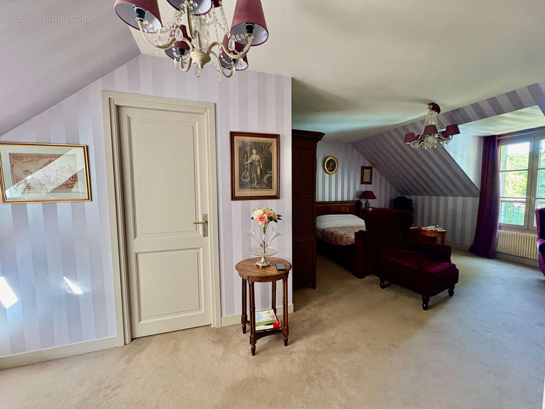 Maison à HERBEVILLE