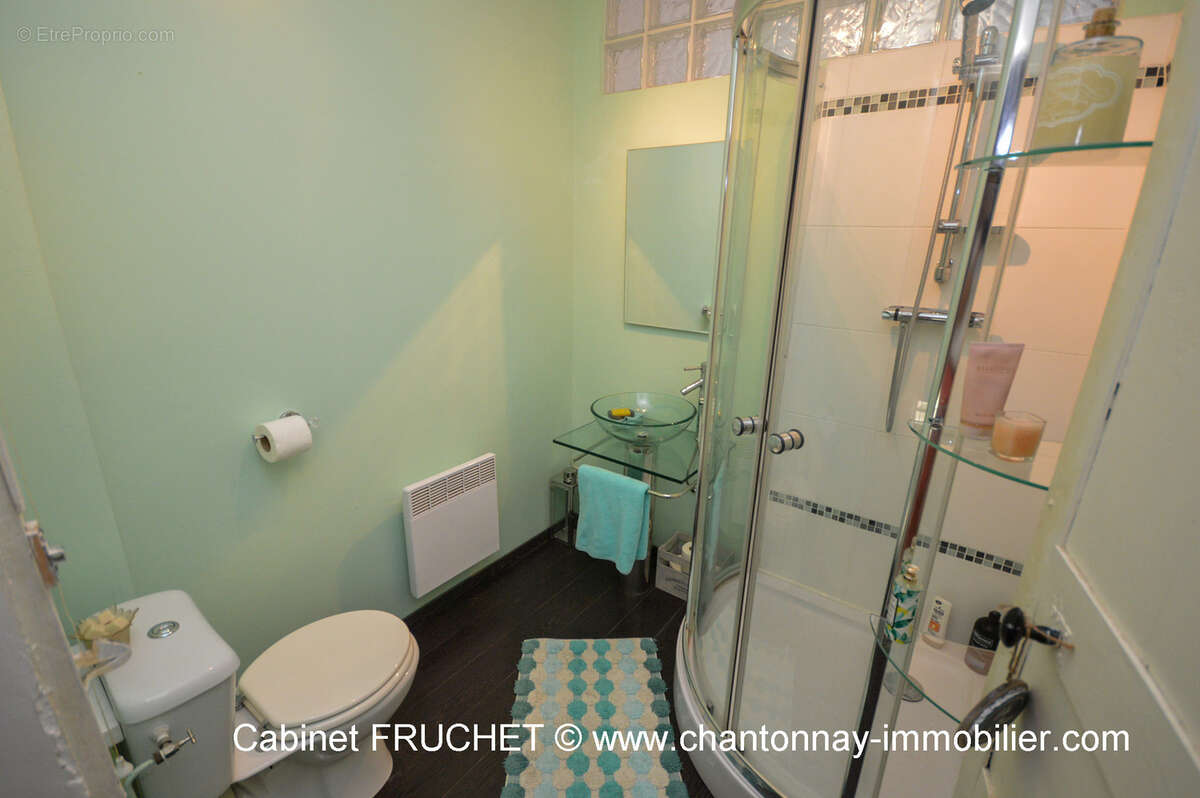 Maison à LA CAILLERE-SAINT-HILAIRE