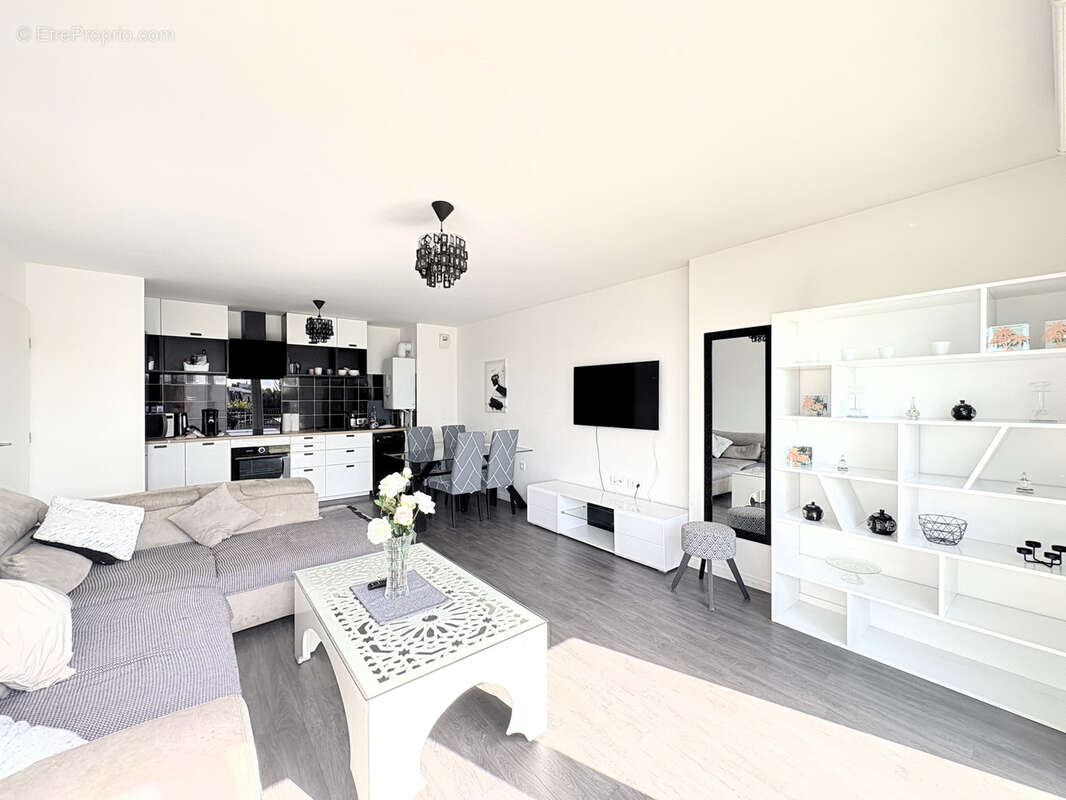 Appartement à CHENNEVIERES-SUR-MARNE