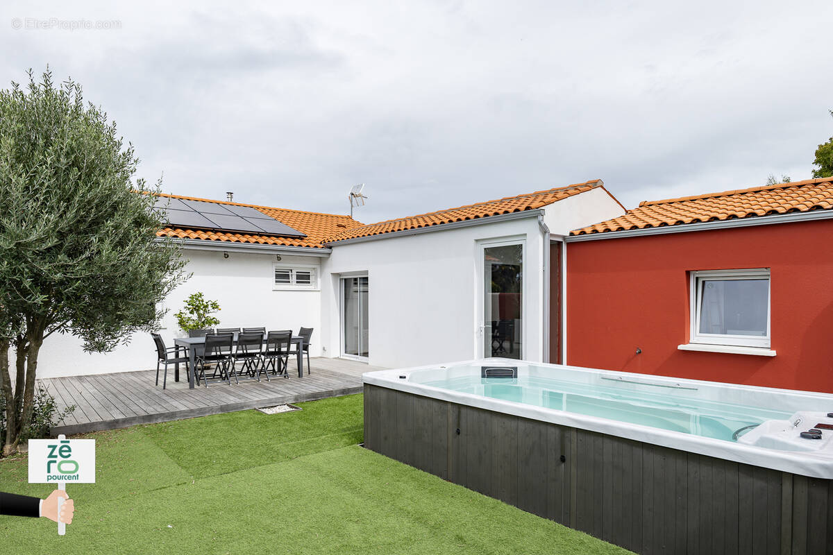 Maison à AIGREFEUILLE-D&#039;AUNIS