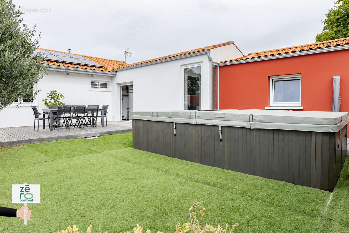 Maison à AIGREFEUILLE-D&#039;AUNIS