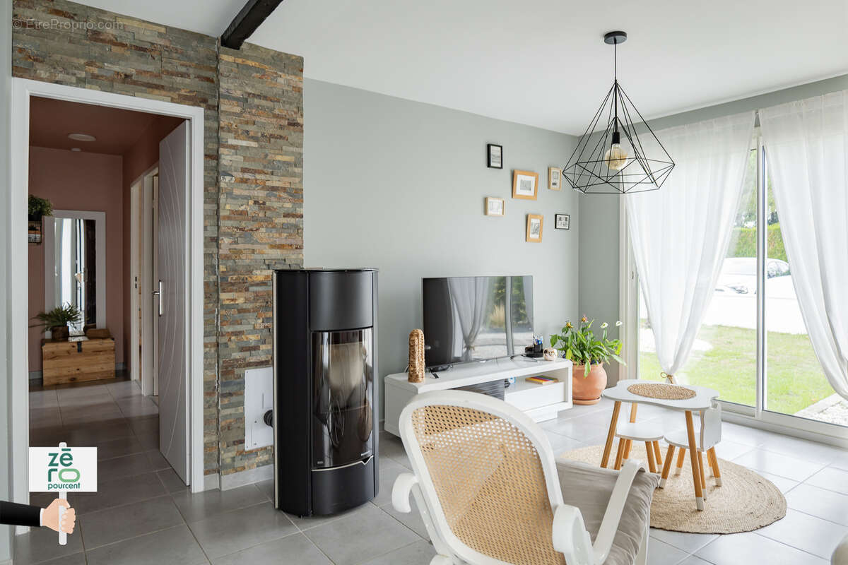 Maison à AIGREFEUILLE-D&#039;AUNIS