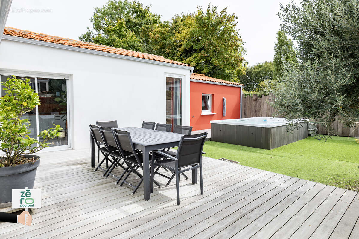 Maison à AIGREFEUILLE-D&#039;AUNIS