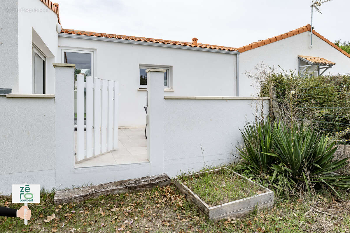 Maison à AIGREFEUILLE-D&#039;AUNIS