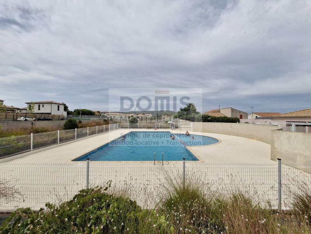 Maison à VIC-LA-GARDIOLE