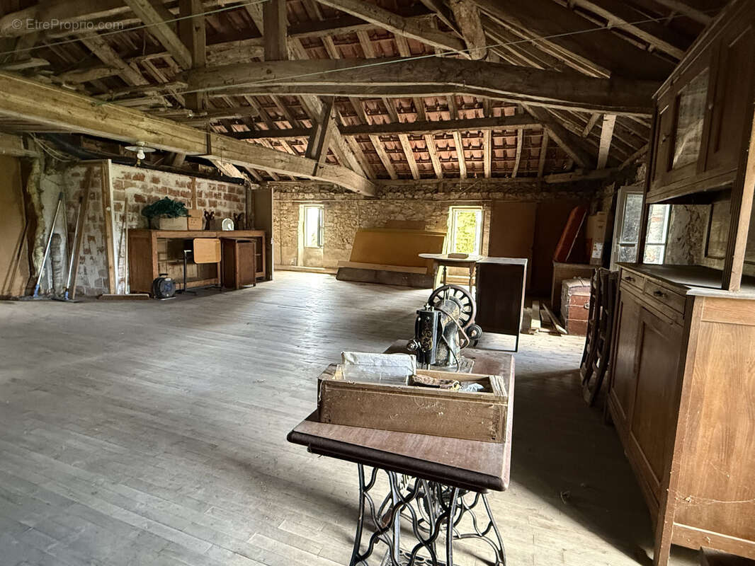 Maison à SAINT-QUENTIN-DU-DROPT