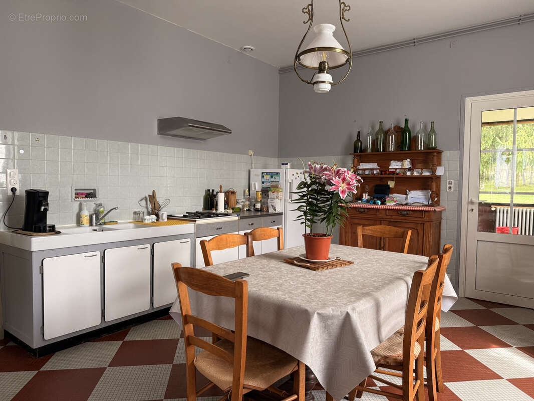 Maison à SAINT-QUENTIN-DU-DROPT