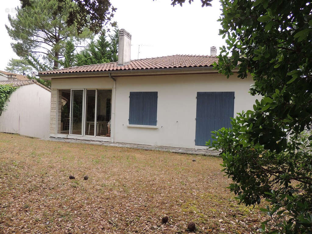 Maison à SAINT-GEORGES-DE-DIDONNE