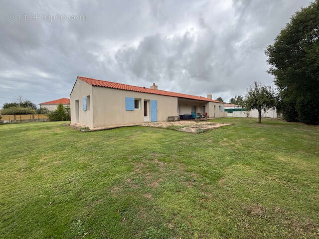 Maison à TALMONT-SAINT-HILAIRE