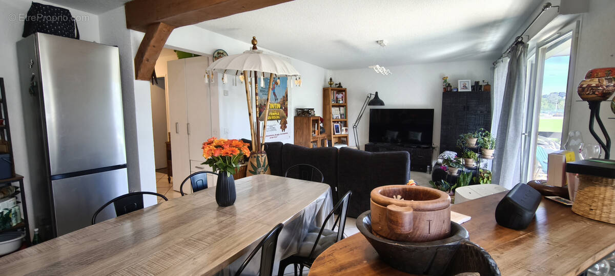 Appartement à VILLE-LA-GRAND