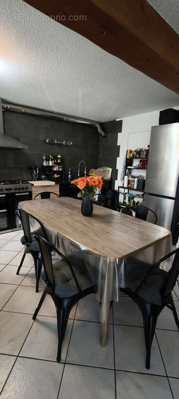 Appartement à VILLE-LA-GRAND