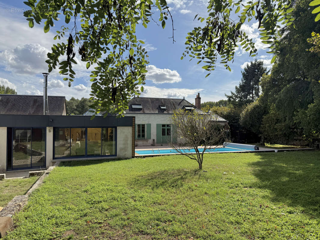 Maison à ARTANNES-SUR-INDRE