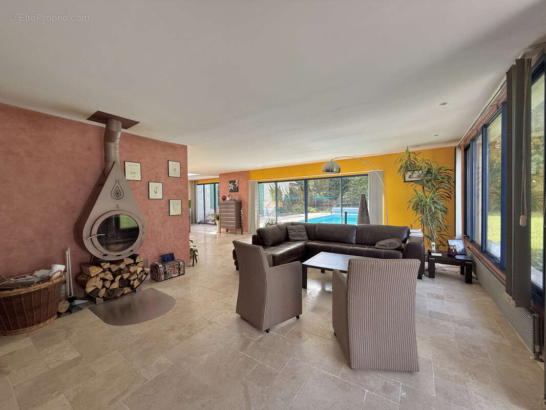 Maison à ARTANNES-SUR-INDRE