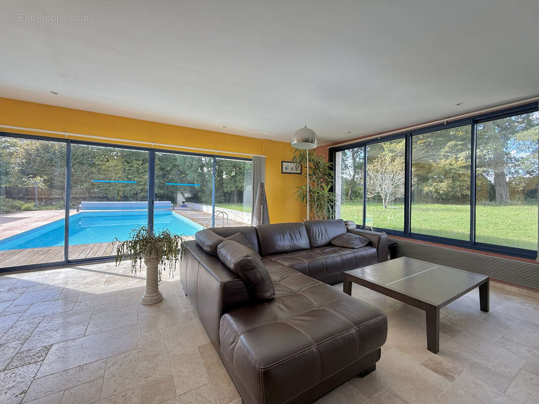 Maison à ARTANNES-SUR-INDRE