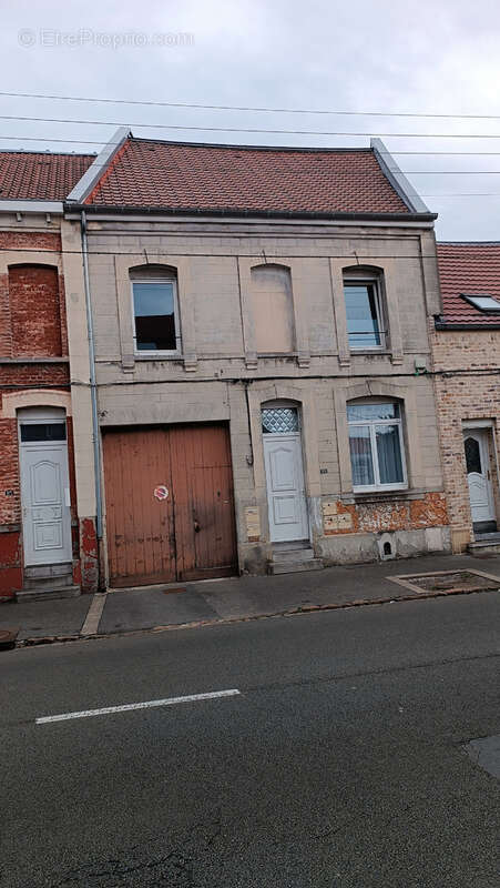 Appartement à HENIN-BEAUMONT