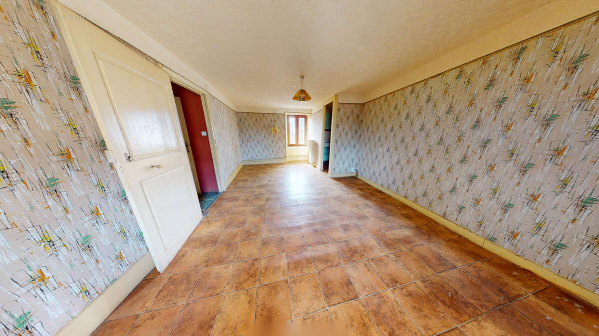 Maison à SEVERAC-L&#039;EGLISE