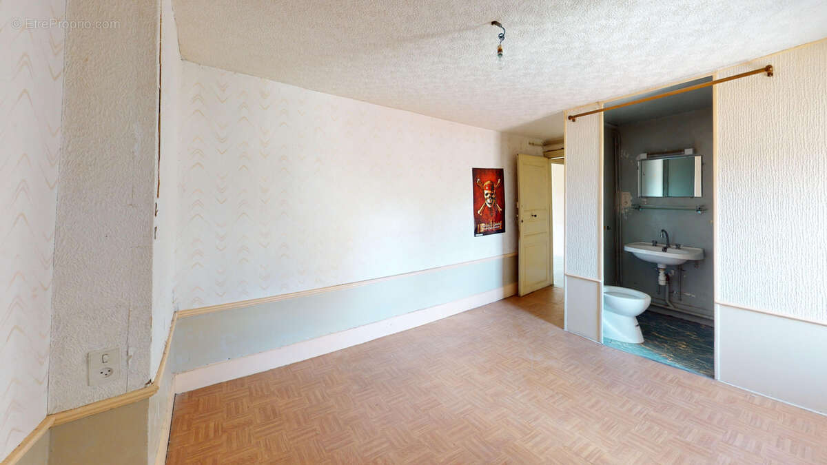 Maison à SEVERAC-L&#039;EGLISE