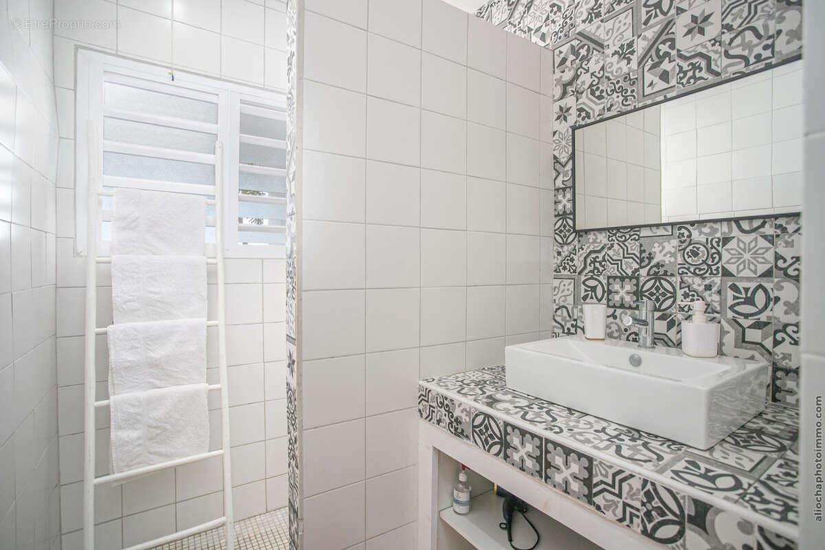 Appartement à BOUILLANTE