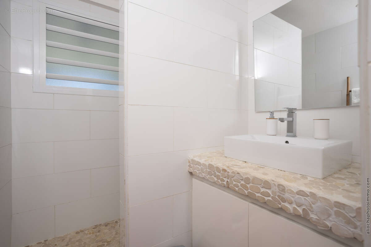 Appartement à BOUILLANTE