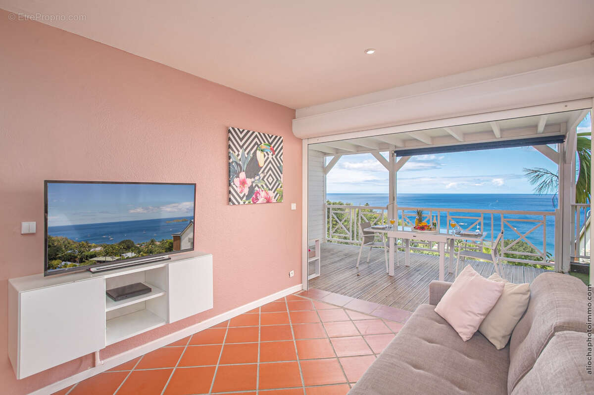 Appartement à BOUILLANTE