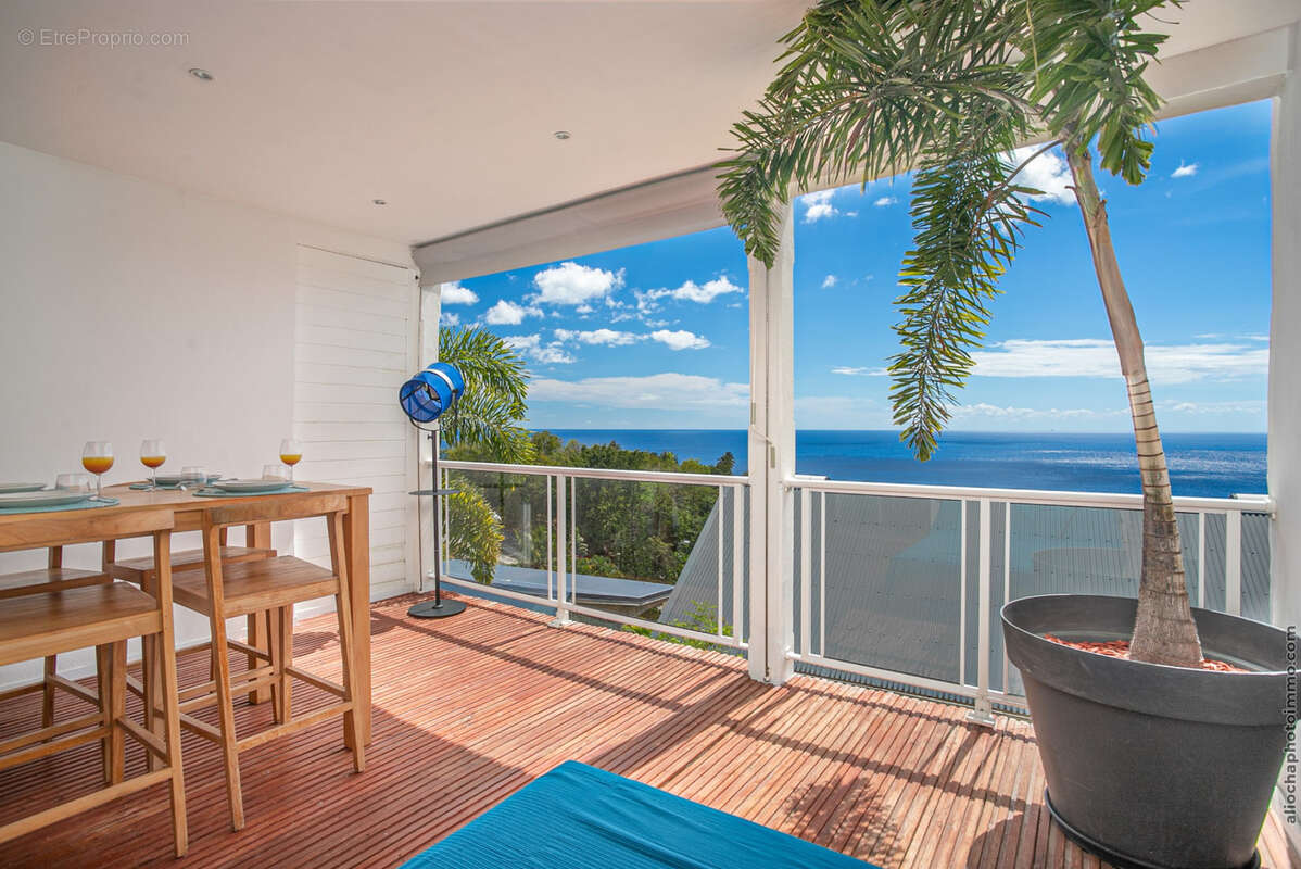 Appartement à BOUILLANTE