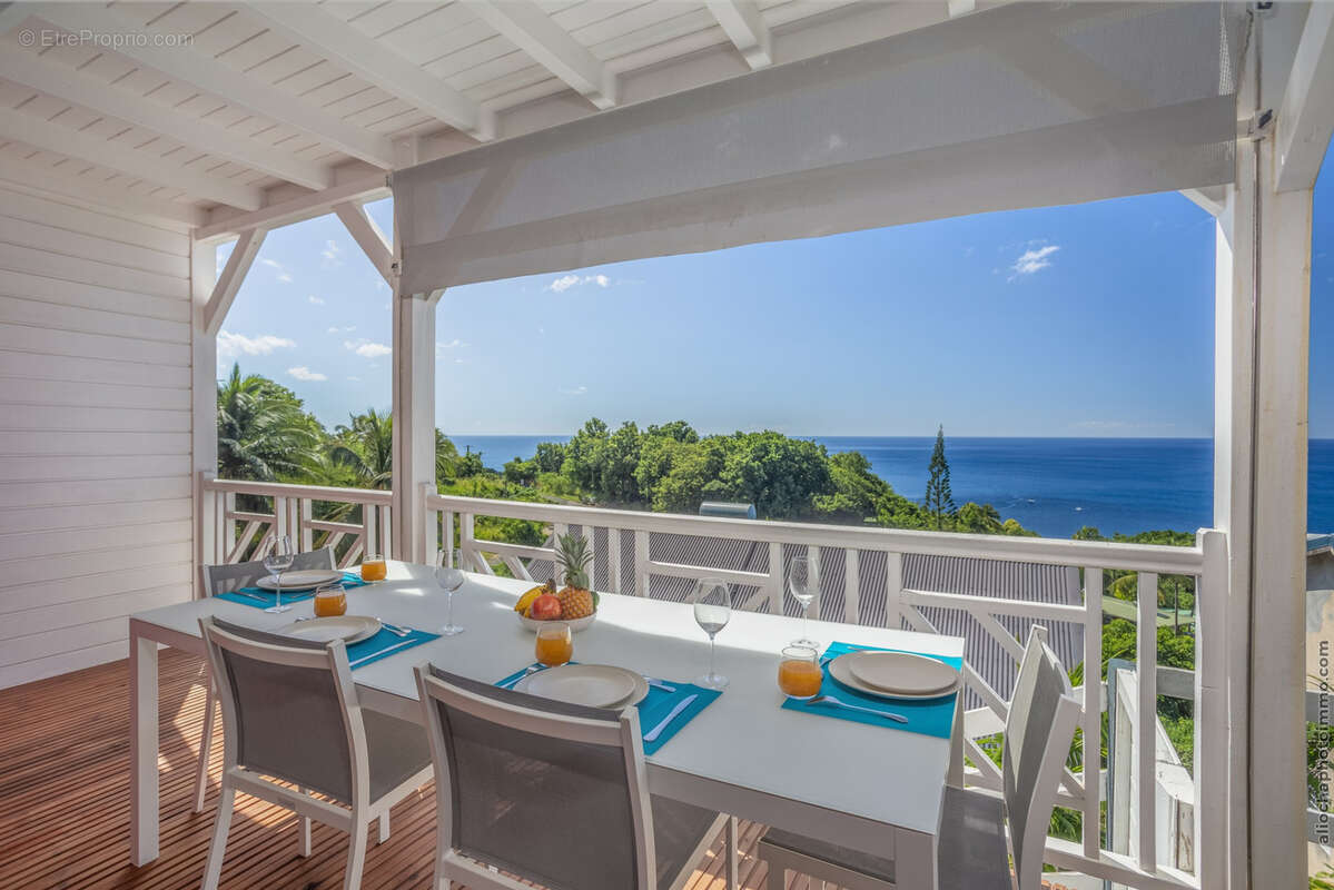 Appartement à BOUILLANTE