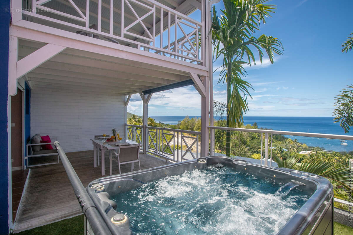 Appartement à BOUILLANTE