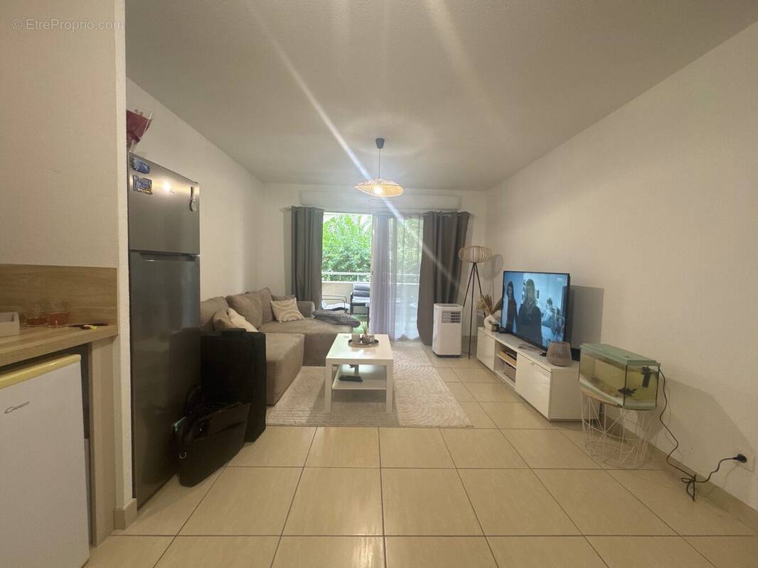 Appartement à BOUJAN-SUR-LIBRON