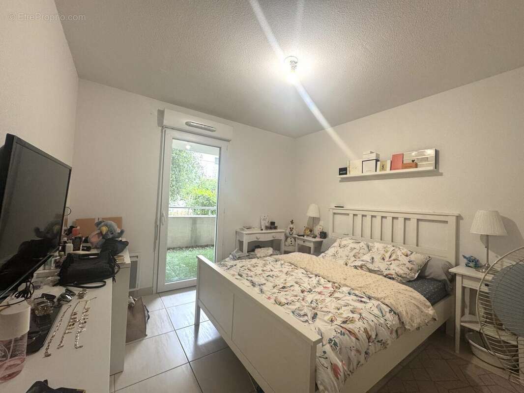 Appartement à BOUJAN-SUR-LIBRON