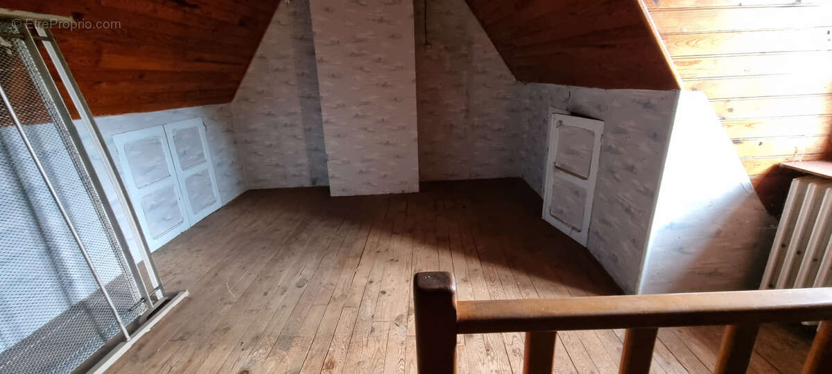 Maison à CASTELNAU-DE-MANDAILLES