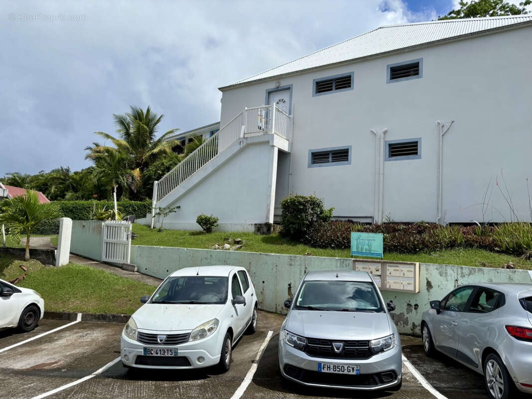 Appartement à LES TROIS-ILETS