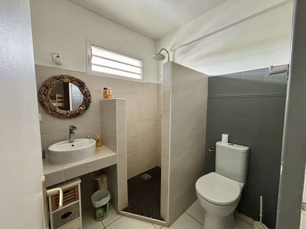 Appartement à LES TROIS-ILETS