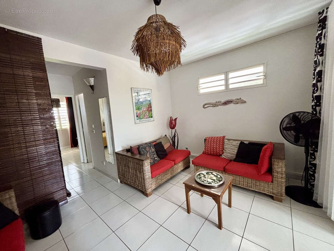 Appartement à LES TROIS-ILETS