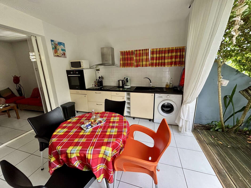 Appartement à LES TROIS-ILETS