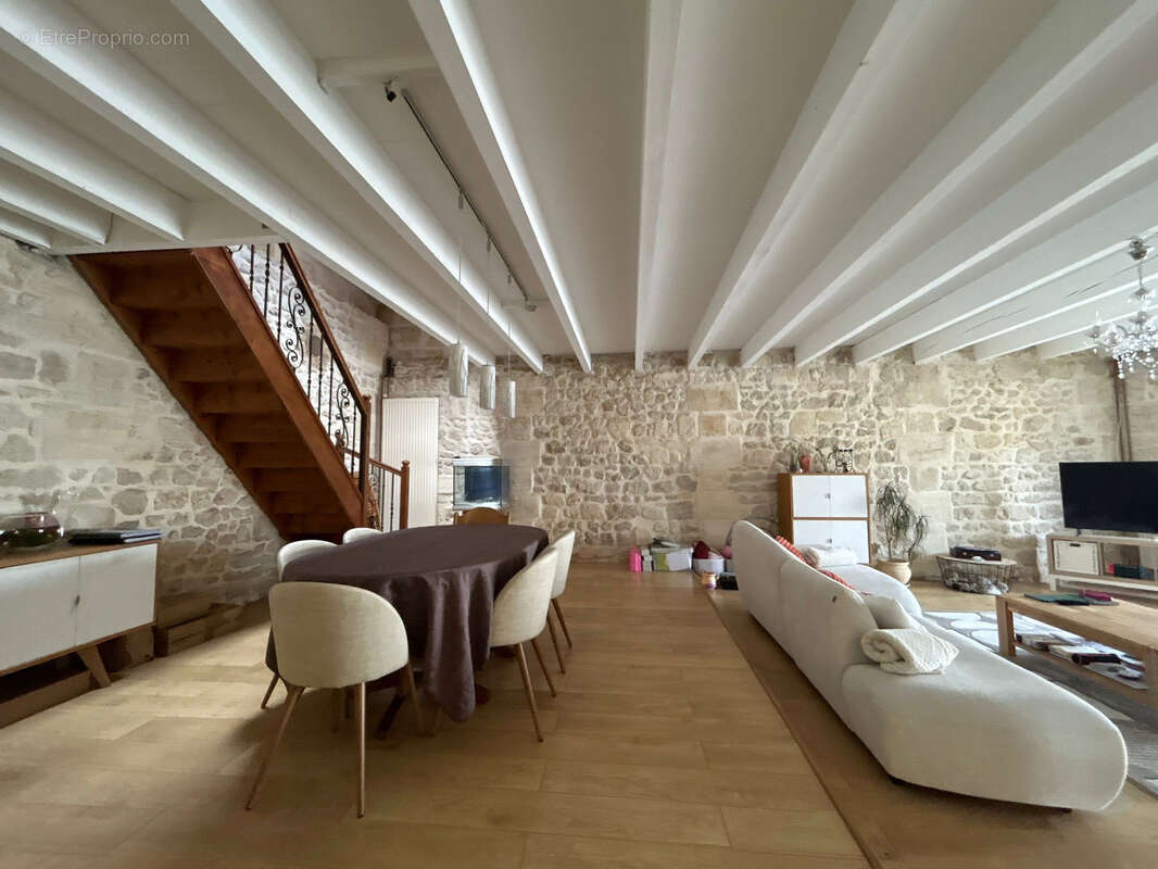 Maison à SAINTE-EULALIE