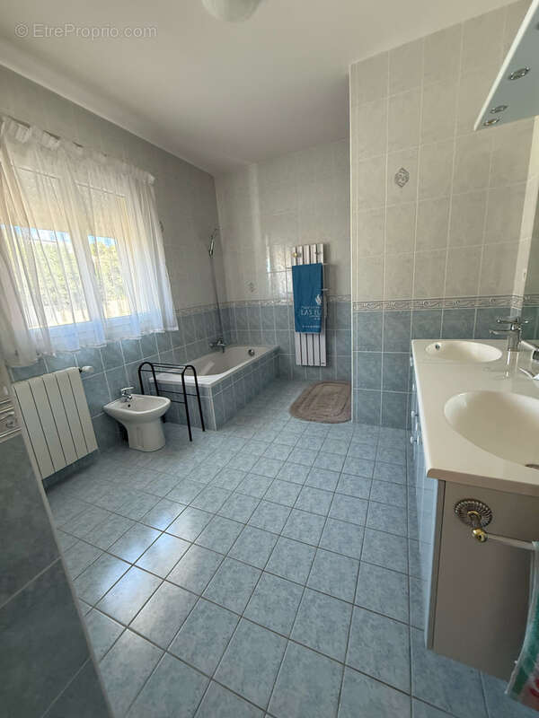 Maison à SAINT-GELY-DU-FESC