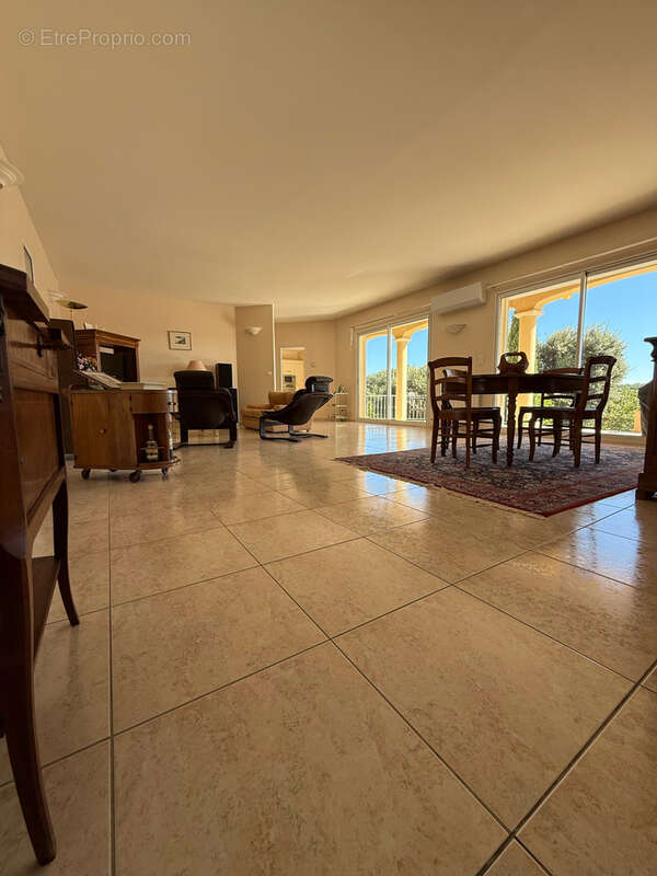 Maison à SAINT-GELY-DU-FESC