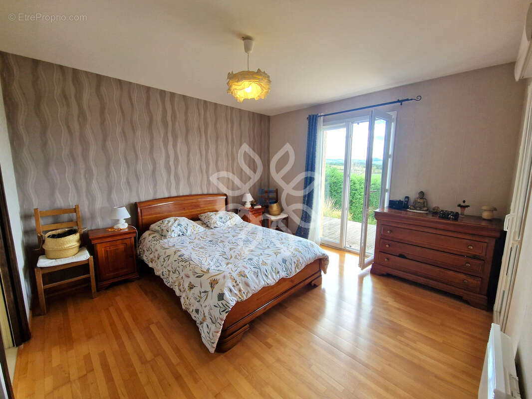 Maison à VIEILLE-BRIOUDE