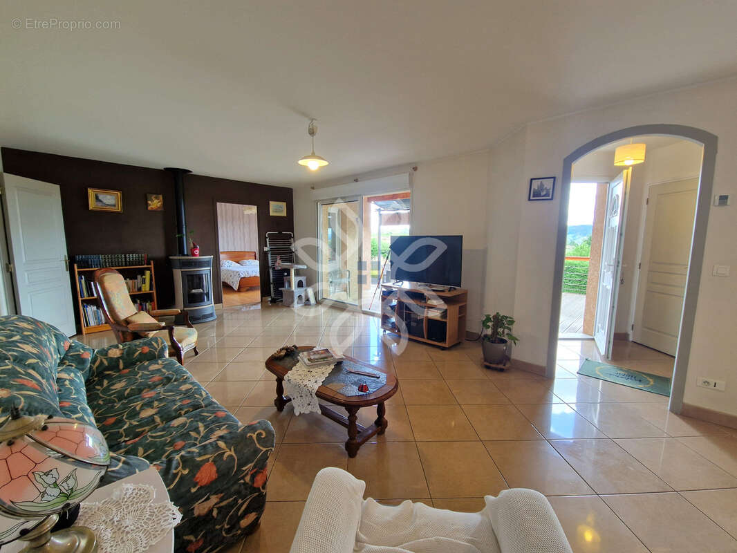 Maison à VIEILLE-BRIOUDE