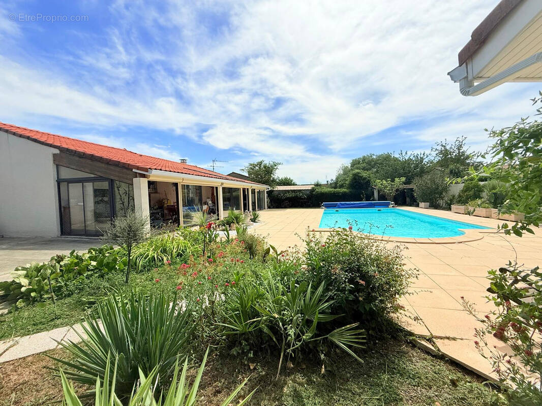 Maison à LABARTHE-SUR-LEZE