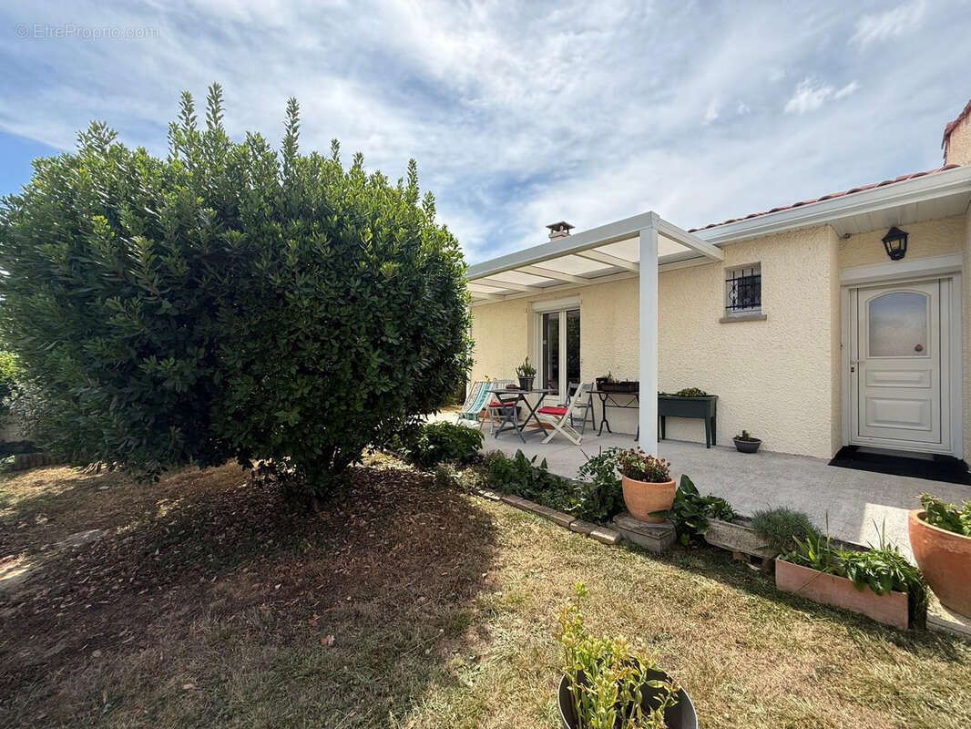 Maison à LABARTHE-SUR-LEZE