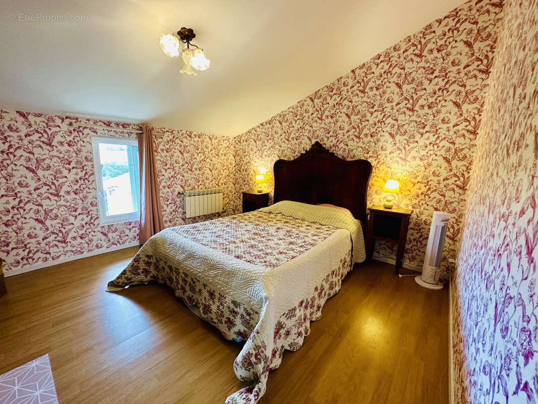 Maison à MONTREDON-DES-CORBIERES